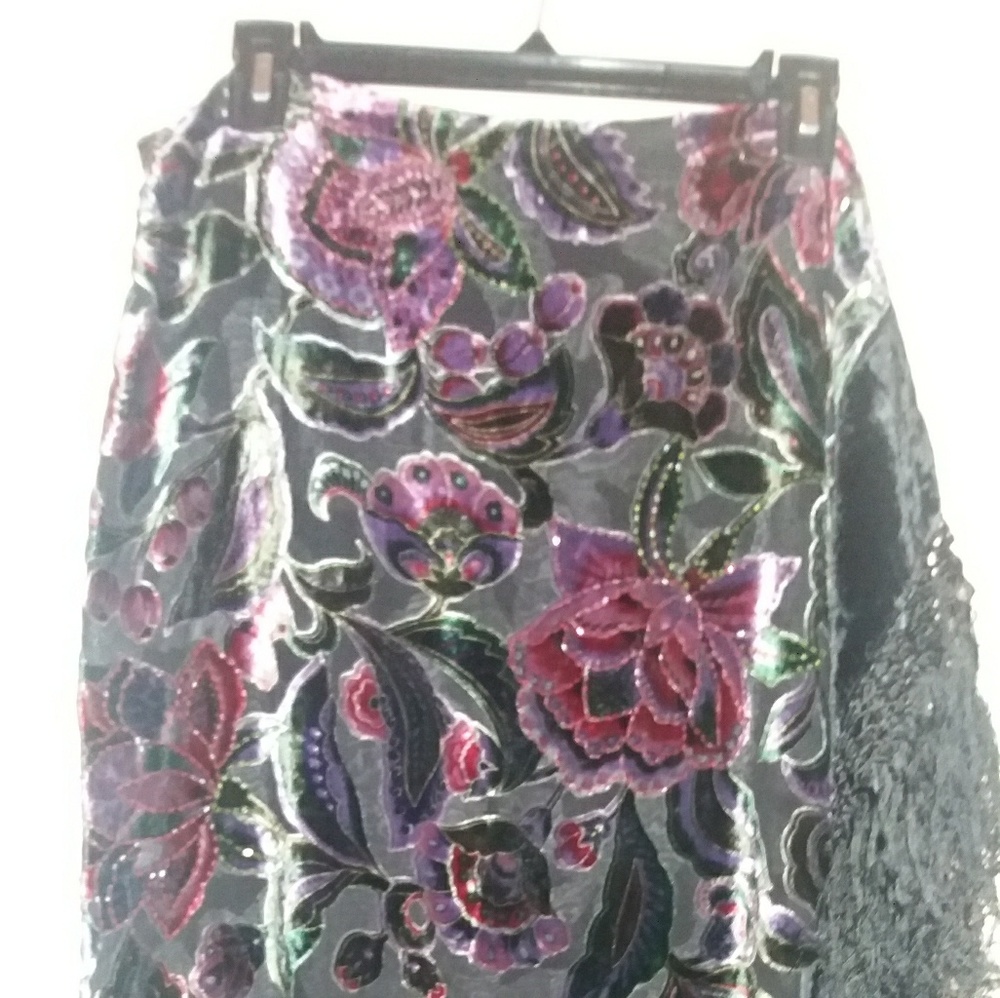Beautiful Vintage 90's  sequined Scarf